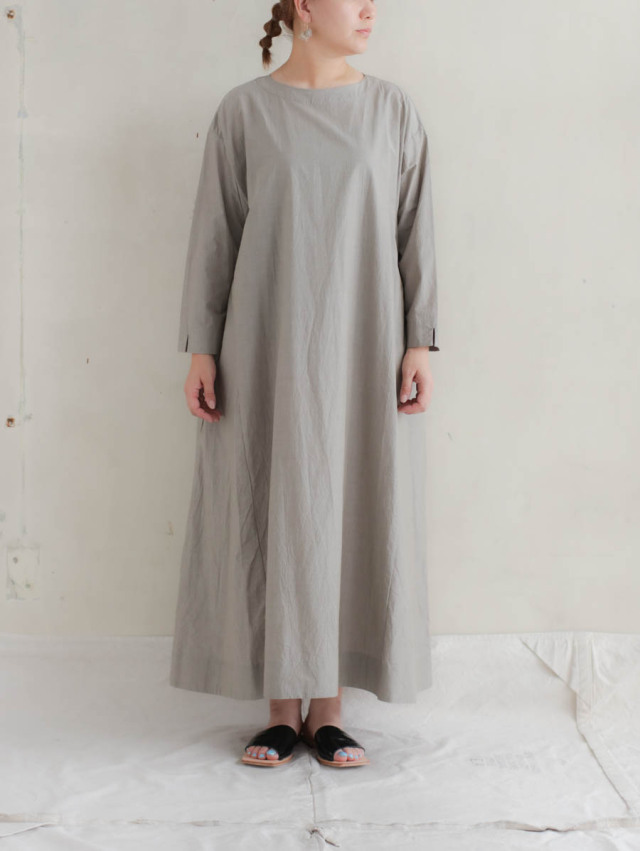 Yoli ヨリ / Boat neck onepiece グレー 