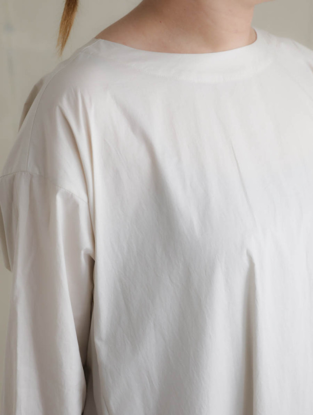 Yoli ヨリ｜Boat neck onepiece ライトベージュ 