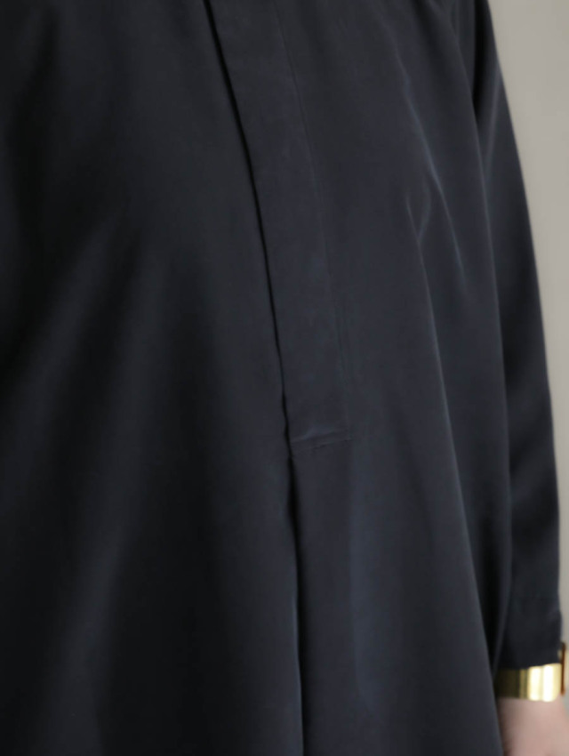 Yoli ヨリ｜Silk flare tunic ブラック