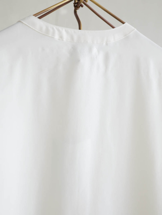 ゆ*き様 新品未使用◯Yoli◯Silk wrap vest ホワイト　2024 HYKE VEST 4 STYLING｜特集｜PARIGOT ONLINE（パリゴオンライン）
