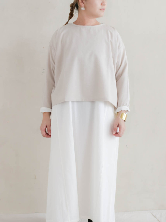 Yoli ヨリ / Wool simple wide blouse ベージュ 