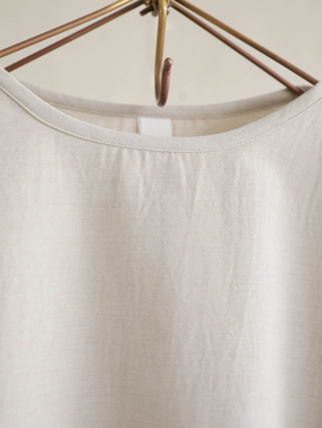 Yoli ヨリ / Wool simple wide blouse ベージュ 