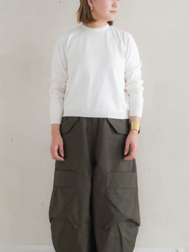 Yoli ヨリ｜クルーネックニット（ホワイト）Crewneck knit