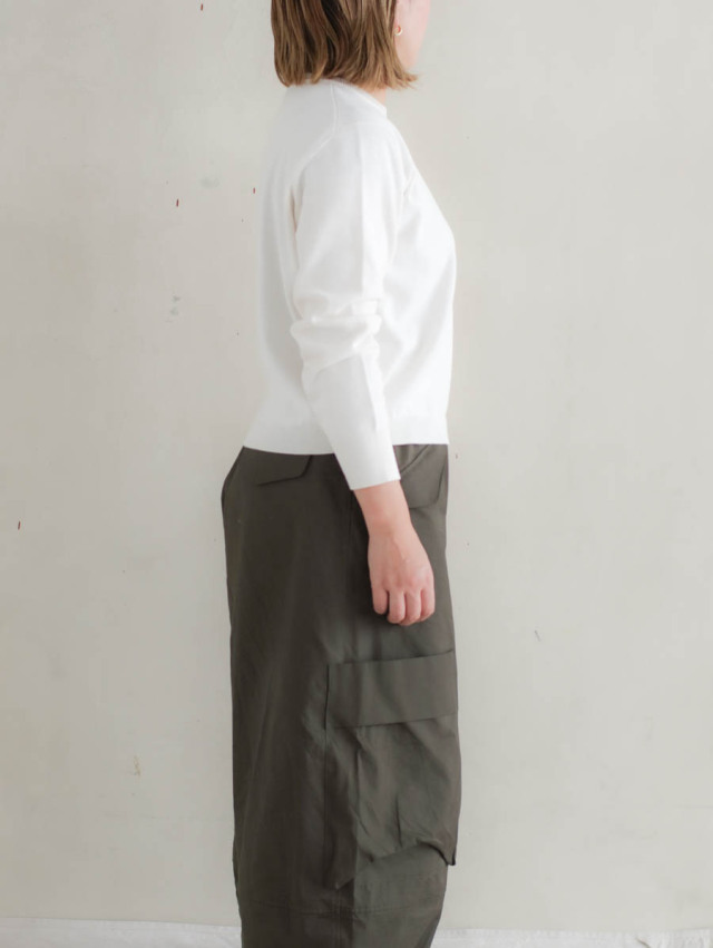 Yoli ヨリ｜クルーネックニット（ホワイト）Crewneck knit