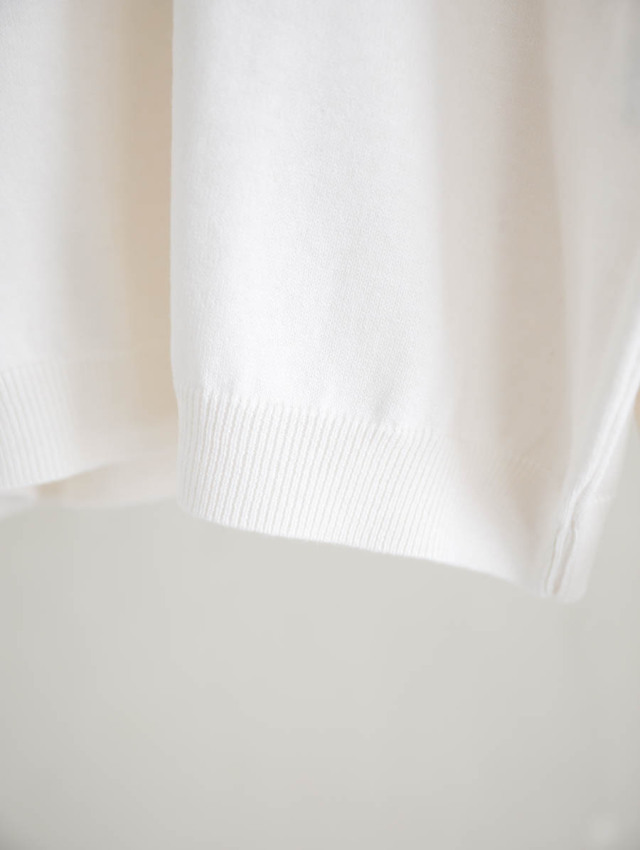 Yoli ヨリ｜クルーネックニット（ホワイト）Crewneck knit
