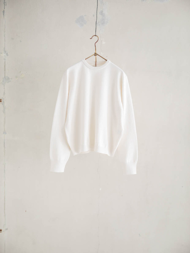 Yoli ヨリ｜クルーネックニット（ホワイト）Crewneck knit