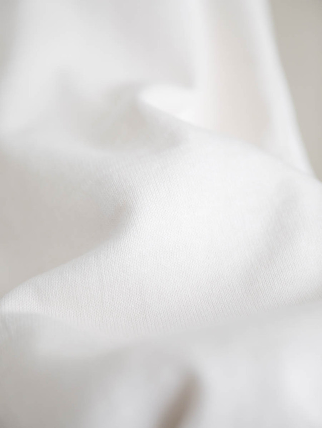 Yoli ヨリ｜クルーネックニット（ホワイト）Crewneck knit