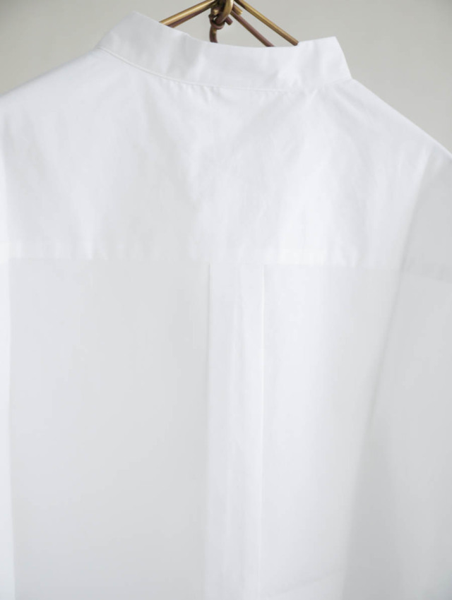 Yoli ヨリ｜バンドカラーシャツ（ホワイト）