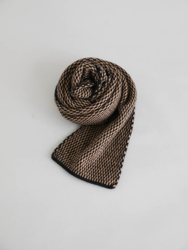 yourwear ウールジャガードマフラー ユアウェア yourwear ユアウェア｜ウールジャガードマフラー