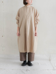 最終お値下げ　ヴェリテクール　シャツワンピース NavyBlack 新品 楽天市場】Veritecoeur ヴェリテクール（カラーブラック