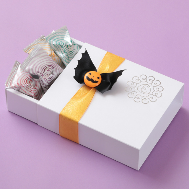 れお太郎様限定 🎍鬼太郎おみくじ🎍// 陶器で出来た鬼太郎に おみくじが入っ