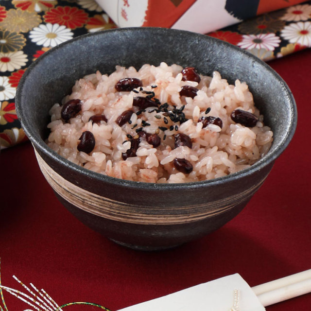 388円 【訳あり】 七五三 歳暮 榮太樓 お赤飯 2袋箱入 388円 【訳あり】 七五三 歳暮 榮太樓 お赤飯 2袋箱入