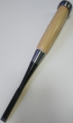 宮永鑿製作所 木成追入鑿 白樫柄 9mm