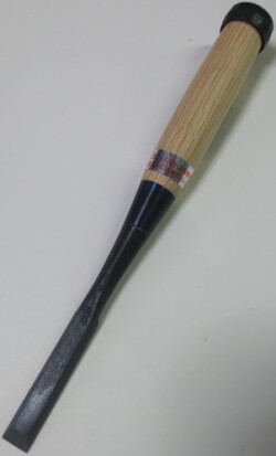 高昇鑿製作所 高昇 追入鑿 白樫柄 12mm