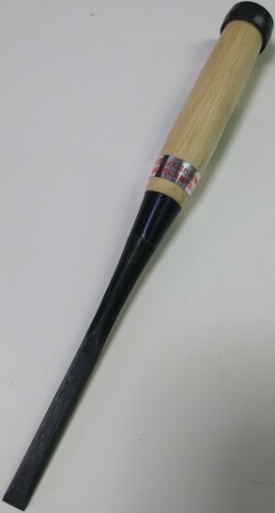 高昇鑿製作所 高昇 追入鑿 白樫柄 9mm