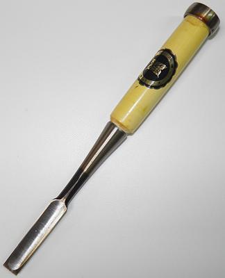 大内 追入鑿 グミ柄 12mm