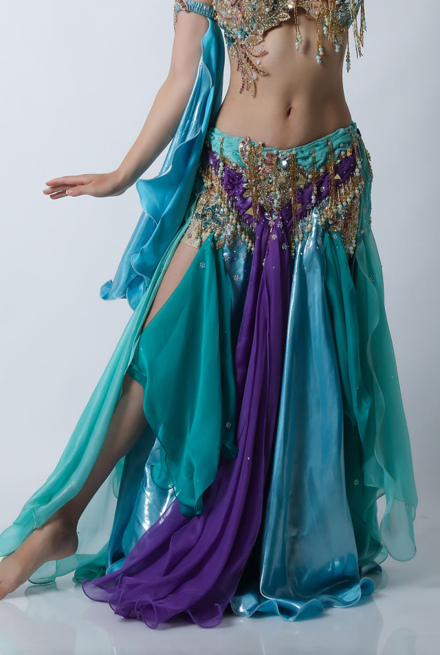 新品未使用品！〉エジプト製 ベリーダンスコスチューム やわらかく 