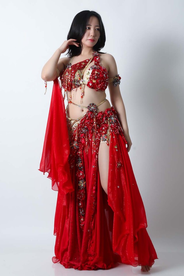 エジプト製HoydaベリーダンスコスチュームCA-COS-A757-1(赤レッド)【宅配便送料無料】発表会、イベントにお勧めです。