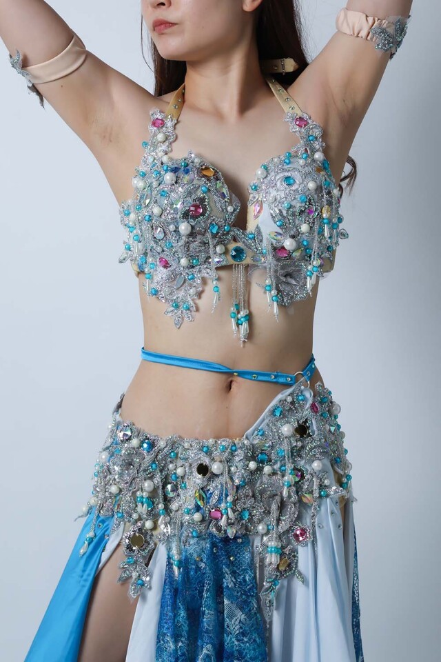 エジプト製【Amr】ベリーダンスコスチュームCF-COS-A335-1(水色