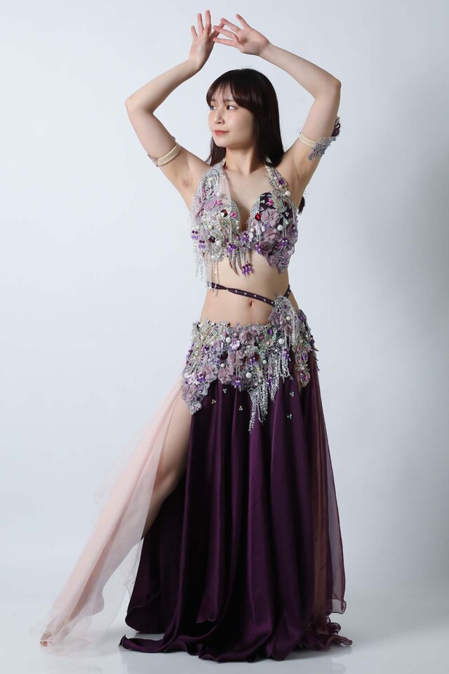 エジプト製【Amr】ベリーダンスコスチュームCF-COS-A356-1(パープル、ピンク)【宅配便送料無料】発表会、イベントにお勧めです。