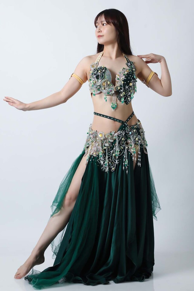 エジプト製【Amr】ベリーダンスコスチュームCF-COS-A368-1(グリーン)【宅配便送料無料】発表会、イベントにお勧めです。