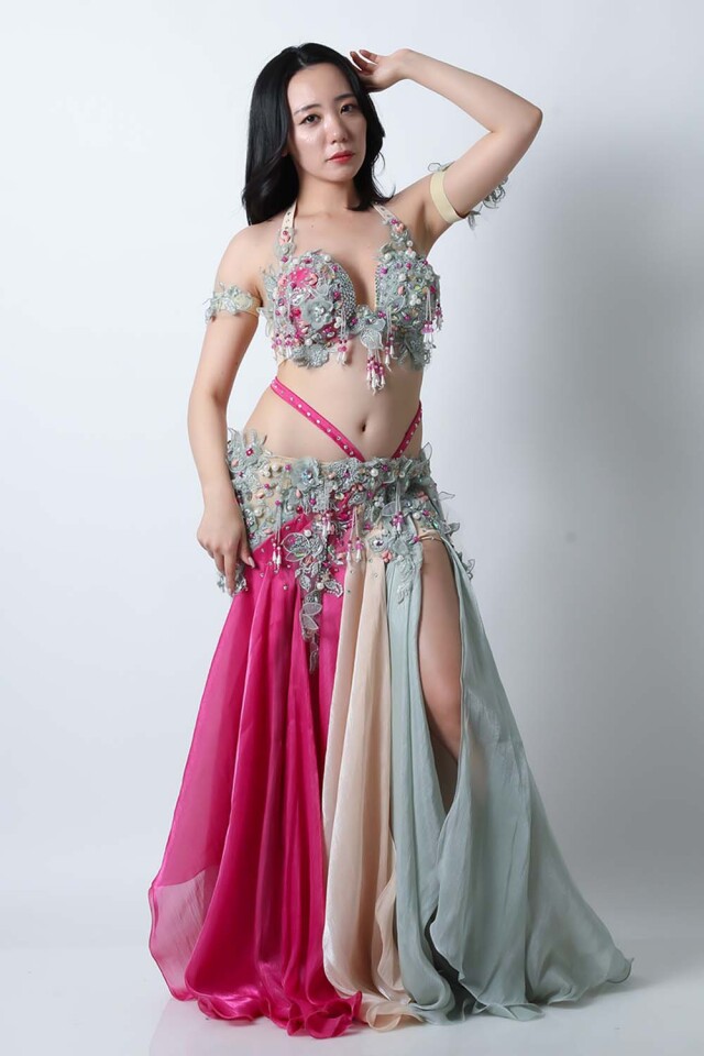 エジプト製【Amr】ベリーダンスコスチュームCF-COS-A373-1(フーシャ、グリーン)【宅配便送料無料】発表会、イベントにお勧めです。