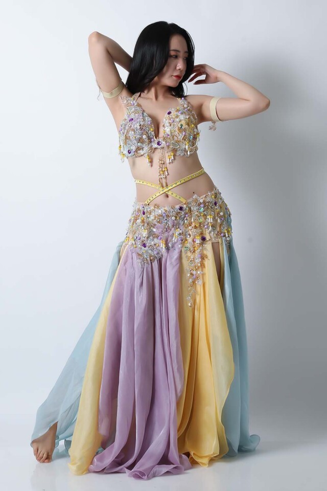 エジプト製【Amr】ベリーダンスコスチュームCF-COS-A381-1(ラベンダー、イエロー)【宅配便送料無料】発表会、イベントにお勧めです。