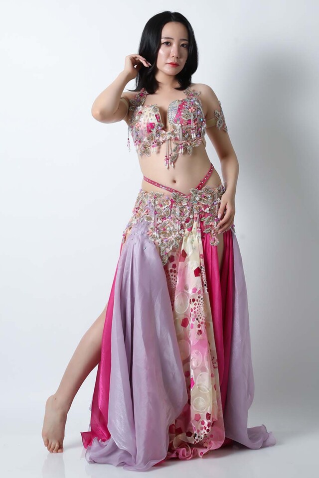 【訳あり品】エジプト製【Amr】ベリーダンスコスチュームCF-COS-A382-1(フーシャ、ラベンダー)【宅配便送料無料】発表会、イベントにお勧めです。
