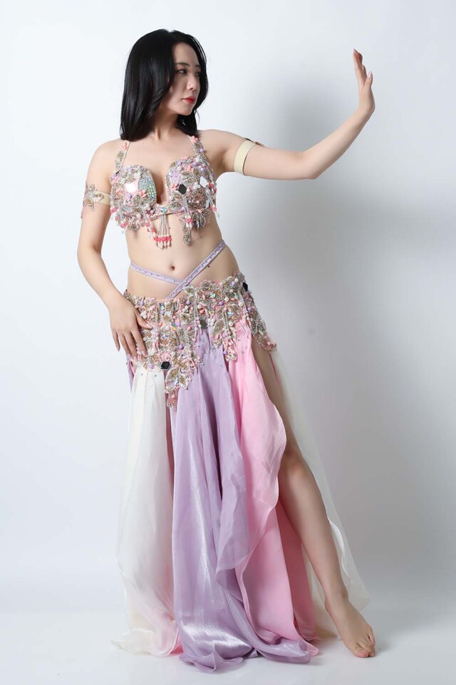 【訳あり品】エジプト製【Amr】ベリーダンスコスチュームCF-COSA388-1(ラベンダー)【宅配便送料無料】発表会、イベントにお勧めです。