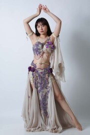 エジプト製デザイナーズによるベリーダンス衣装ならエリフ