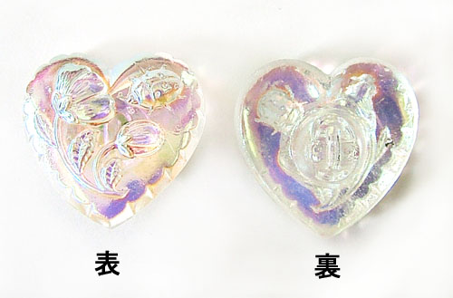 ガラスボタン（ハートクリスタルAB）