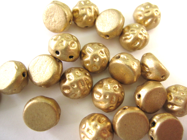 バロックカボション　2穴　7mm (ブロンズペールゴールド）
