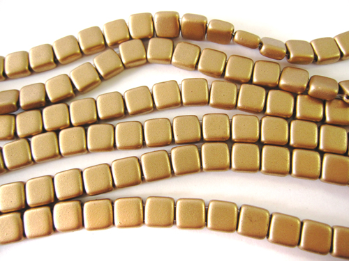 ★２ホール・タイルビーズ6x6mm （マットメタリックフラックス）