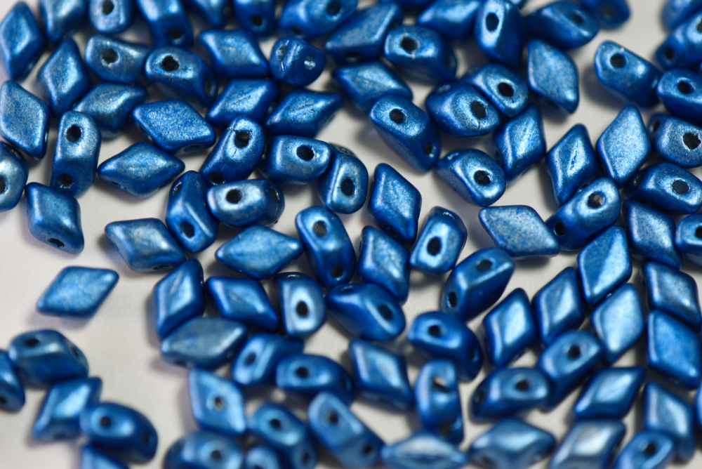 MINI GEMDUO ミニジェムデュオ　6x4mm （Matalust クラウンブルー）