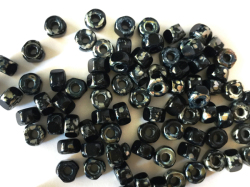 チェコ製 3カットビーズ 2/0 （ジェット レンブラント）