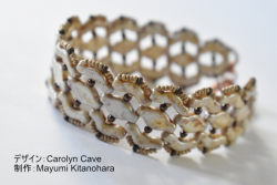 SIDESTEPPER BRACELET(ベージュ）
