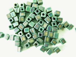 スクエアビーズ 3mm（マット/ティールAB）