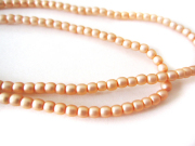ガラスパール2mm マットピンク 糸通し 約147～150個/本