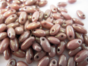 Rizoビーズ 2.5x6mm アンティークレッドラスター　