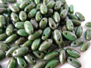 Rizoビーズ　2.5x6mm　ダークジェード トラバーチン