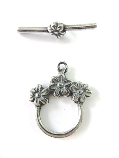 トグル（３フラワー）アンティークシルバー