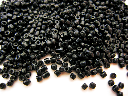 スリーカットビーズ　（ブラック）　丸小　ヒロシマ