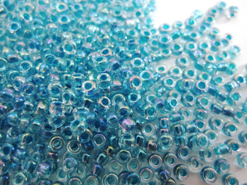 マツノビーズ　11/0　ティールブルーラインレインボー