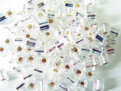 スクエアビーズ 3mm（シルバーライン/クリスタル）