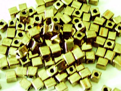 スクエアビーズ 3mm（メタリック/ブロンズ）