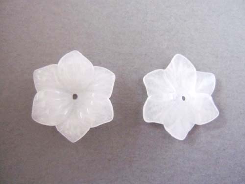 ホワイトジェード　25mm　アマリリス