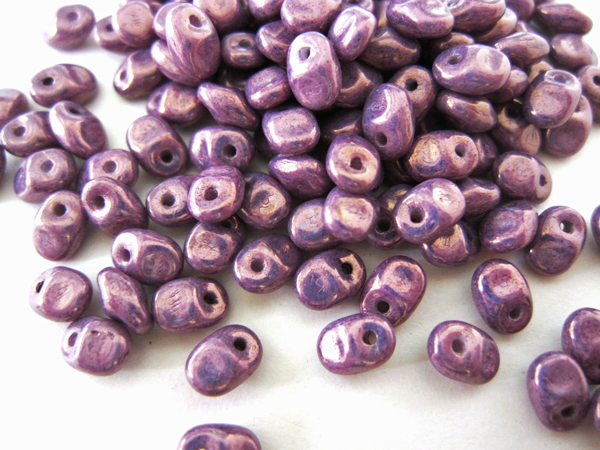 スーパーウノビーズ　2.5x5mm （チョークベガラスター）