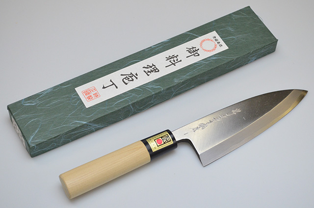 【ダイキチ】20　堺一文字吉國作 出刃包丁 150mm 水牛柄 白2鋼