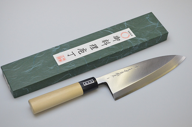 【ダイキチ】21　堺一文字吉國作 出刃包丁 180mm 水牛柄 白2鋼