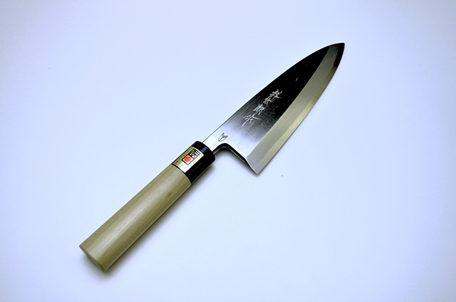 【ノムラ刃物】17　祥太郎作出刃包丁180mm 白二鋼 水牛柄